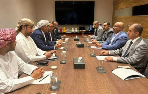 تفاؤل يمني بأول لقاء بين عيدروس الزبيدي وطارق صالح
