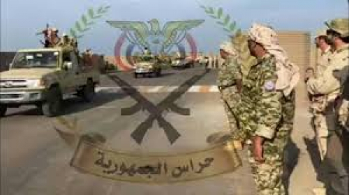 طارق صالح والوجه الخفي في الساحل التهامي شريك خفي في تهريب الأسلحة للحوثيين؟
