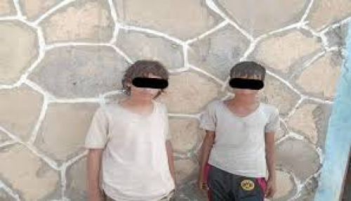 طالبان مشاغبان يلقيان قنابل على مدرستهما في أبين