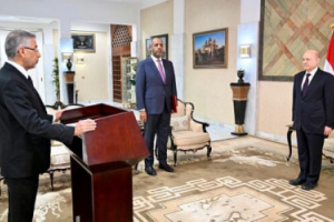 سفير اليمن في واشنطن: حكمنا الجنوب بالعسكر وغدا سنحكمه بالمتعلمين 