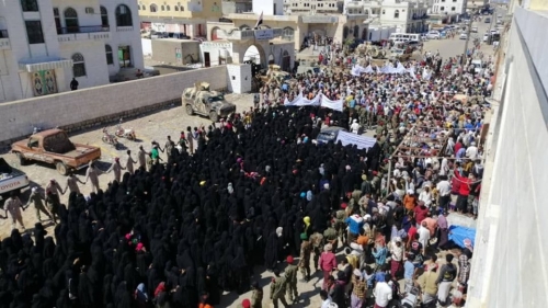 لإسقـاط المحافظ الإخونجي : رئيس انتقالي سقطرى يدعو لللإحتشاد يوم الأحد المقبل