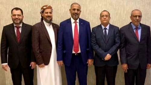 الخميس القادم موعد توقيع الاتفاق السياسي والعسكري بين الانتقالي وشرعية المنفى اليمنية