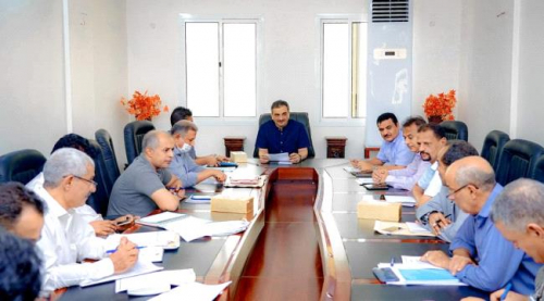 لملس يوجّه بتأهيل الحدائق والاهتمام بالمتنزهات وإبراز المظهر الجمالي للعاصمة عدن