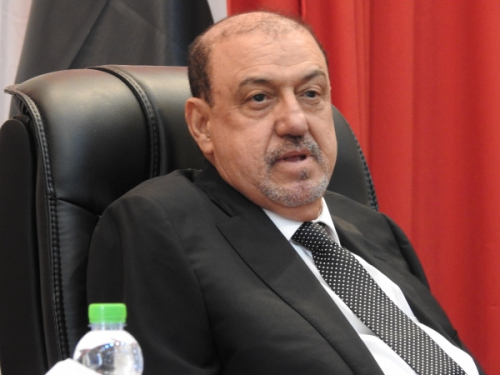 تصاعد الخلافات بين القيادات المؤتمرية في السعودية والبركاني يحشد في القاهرة للرد على بن دغر