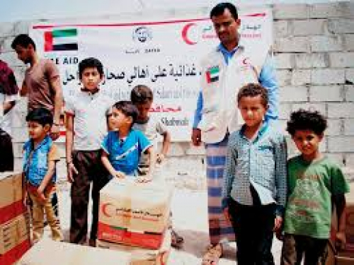 ثنائية الانتقالي والإمارات تضع سقطرى على طريق التنمية