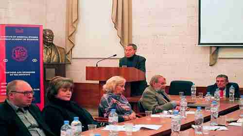 أزمة اليمن و "اتفاق الرياض" أمام معهد الدراسات الشرقية بموسكو