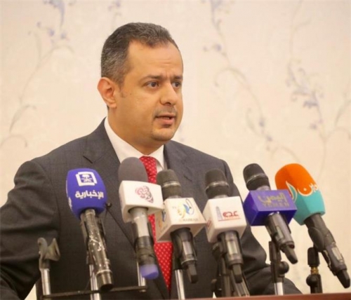 قيادي إنتقالي : حكومة معين أصبحت غير شرعية ومغادرتها الجنوب امراً ضرورياً