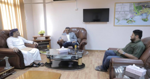 لدى إستقبال فريقها ..محافظ عدن يشيد بالدور الاعلامي لقناة حضرموت الرسمية