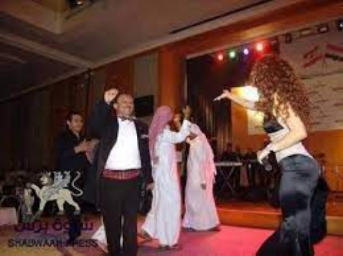 أمير جنوبي: كل سيارة تدخل اليمن تدفع 10 ريال سعودي لـ يحي محمد صالح