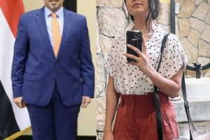 بن مبارك يعين "فتاة حسناء" بوظيفة دبلوماسية في سفارته بالقاهرة وراتب بأثر رجعي