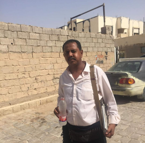 سلطة بن الوزير الأمنية تمارس البلطجة في عاصمة شبوة.. اغتصاب أرض رجل أعمال واعتقاله
