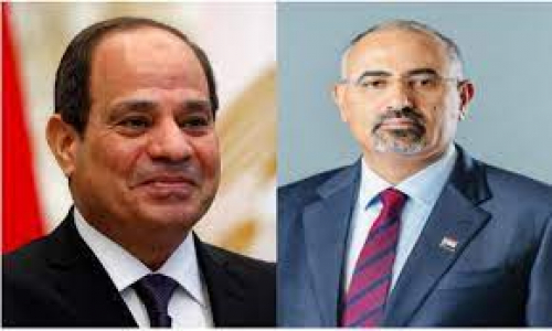 الرئيس الزُبيدي يهنئ الرئيس المصري بفوزه في الانتخابات الرئاسية