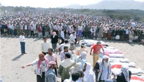 لتذكير علي ناصر والعطاس والوحدويون بمذبحة الأطفال والشيوخ في عزاء سناح الضالع