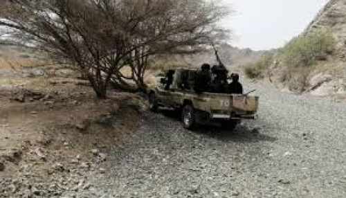 إصابة 4 جنود بينهم أركان كتيبة بالقوات الجنوبية في تفجير إرهابي بأبين