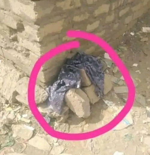 جنود الاحتلال اليمني في سيئون يتركون ملابسهم العسكرية في الشوارع من الرعب