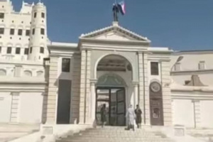 الأجهزة الأمنية في سيئون تضبط عصابة تنتحل صفة القوات الجنوبية لنهب منازل المواطنين