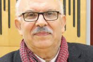 أثنان من الصحفيين العرب يتلقون شيكات عفاش شهادات من زمن شراء الصمت الإعلامي (أسماء)