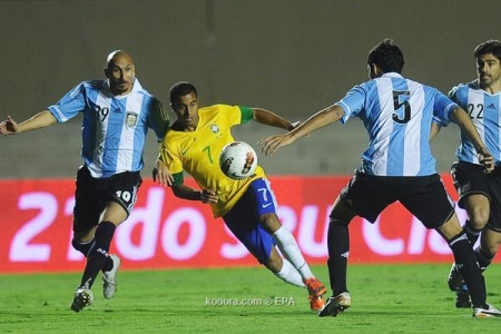 البرازيل تهزم الأرجنتين في الوقت القاتل في "سوبر كلاسيكو" أمريكا الجنوبية