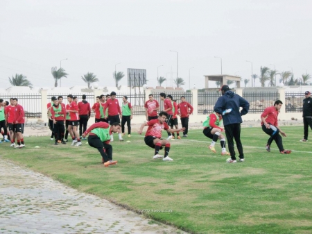 وزير الرياضة يزور تدريبات منتخب الشباب المصري قبل مواجهة أنجولا