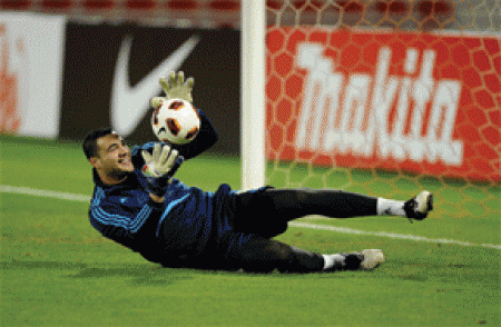 أكد أن تألقه واجب يقدمه لمنتخب وطنه وفريقه    الأردني عامر شفيع: لاعبو الوحدات يطموحون للفوز في لقاء الرد أمام الكويت!