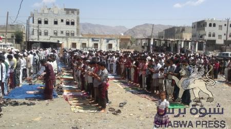 نحاوركم على قتلنا وتدمير منازلنا وتجريدنا من هويتنا الجنوبية‎ : خطيب الجمعة في الحبيلين