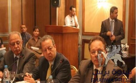 الرئيس علي ناصر ودولة السيد العطاس وعدد من القيادات الجنوبية تلتقي جمال بن عمر في القاهرة مساء اليوم