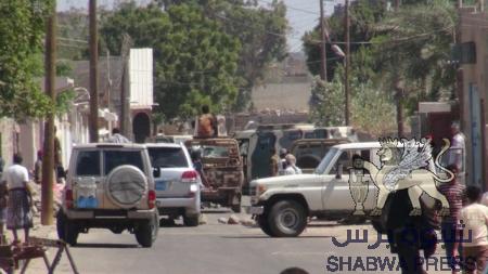 اللواء محمود الصبيحي يبذل مساع لوقف النزاع المسلح بعدن ,ووفاة أحد جرحى اشتباكات اليوم