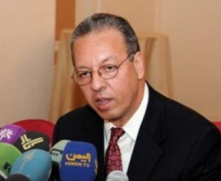 من سجون المغرب .. الى متسلل بدون جواز سفر .. الى وسيط دولي .. سيرة جمال بنعمر