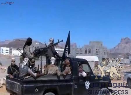 امير انصار الشريعة في اليمن يصل ليلا وانتحاريان يتجولان على ظهر دراجة نارية في زنجبار