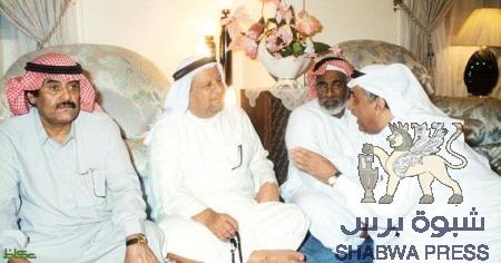 يسلم بن علي في ذمة الله ... شاعر كذب من قال عاشق بعد ليلى ومجنون