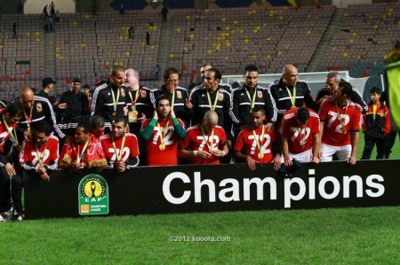 120 ألف جنيه لكل لاعب بالأهلي بعد التتويج الأفريقي .. وحمدي يؤكد: الأداء فاجئني