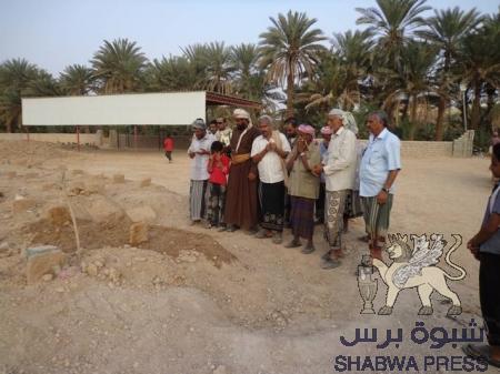 صور جديدة من الجنازة المهيبة للمغدور الشهيد النميري الضالعي في القطن