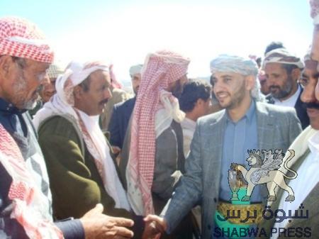 عناصرسلفية مسلحة تتواجد في مسجد أبوبكر الصديق بمدينة جعار محافظة أبين