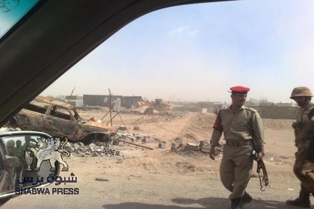 عاجل :مصادر محلية : قتلى وجرحى في اشتباكات بين أفراد اللواء 35مدرع بالضالع