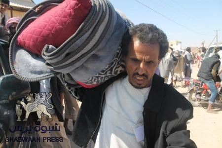 أبناء زنجبار يمنعون مسيرة شبوة من التوجه الى عدن والشيخ الصريمة يقيم وليمة غداء في العلم