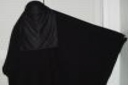 القبض على مطلوب أمنيا متخف بلباس نسائي بعدن