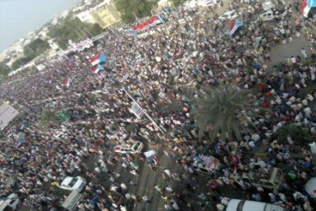 الحراك في رسالة للمجتمع الدولي وأمين عام مجلس التعاون الخليجي :يدعوننا للحوار ويمنعوننا من التضاهر السلمي
