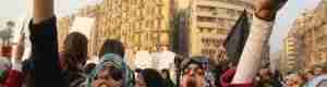 صحف العالم: تحرش جنسي واسع بمصر مع إعلان الطوارئ (شعارات الغضب)