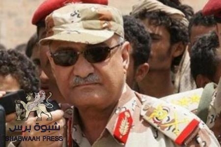 وسط أنباء عن اعتكاف وزير الدفاع .. نجل المخلوع يعاود الظهور كقائد للحرس ومتمرداً على الرئيس