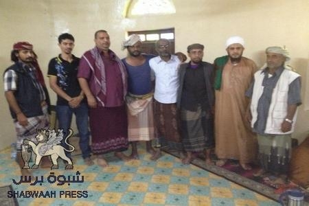 الشيخ محمد مشدود يزور مدينة جعار للاطمئنان عن صحة الشيخ انورالصبيحي