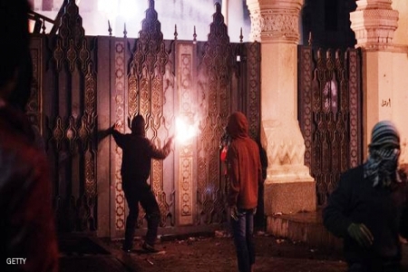 مصر .. ,مولوتوف, على القصر الرئاسي