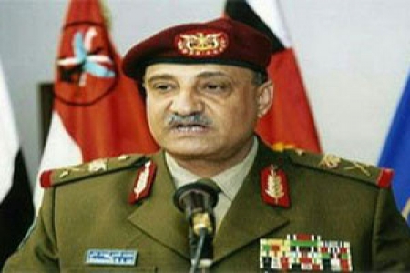 وزير الدفاع اليمني : الإرهاب هم سعودي ـ يمني ولحظة الحسم ضد القاعدة اقتربت