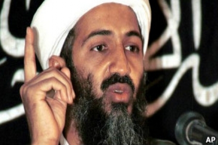 الطبيب الذي ارشد عن موقع بن لادن يتحدث لاول مرة