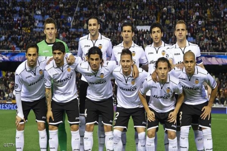 أتلتيكو مدريد وفالنسيا يصالحان جماهيرهما