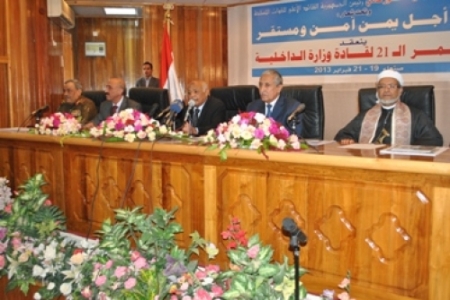 باسندوة: الوحدة الاندماجية ليست الصيغة المناسبة ومن الممكن البحث عن صيغة أخرى تضمن الوحدة