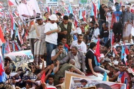 عاجل : شباب عدن المغاوير يخرجون باعوم من طوق الحصار المفروض عليه في العريش (ت) الثانية