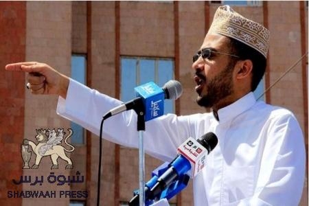 خطيب ساحة التغيير بصنعاء يشعر بالفخر والاعتزاز على الملحمة البطولية التي سطرت بمحافظة عدن
