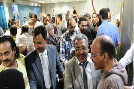 فادي باعوم ينفي ما نشرته صحيفة المنتصف حول تلقي الزعيم باعوم تهديد بالتصفية