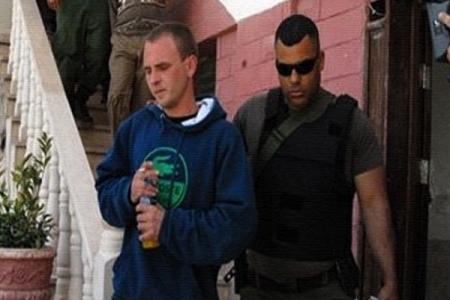 إسرائيلي يطلب حق اللجوء السياسي في دولة فلسطين