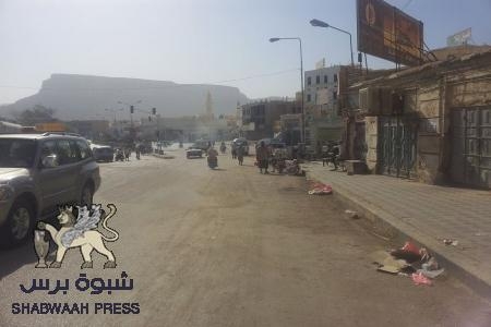 سيئون تُدشن العصيان المدني رغم الاستعراض العسكري للأطقم والمدرعات